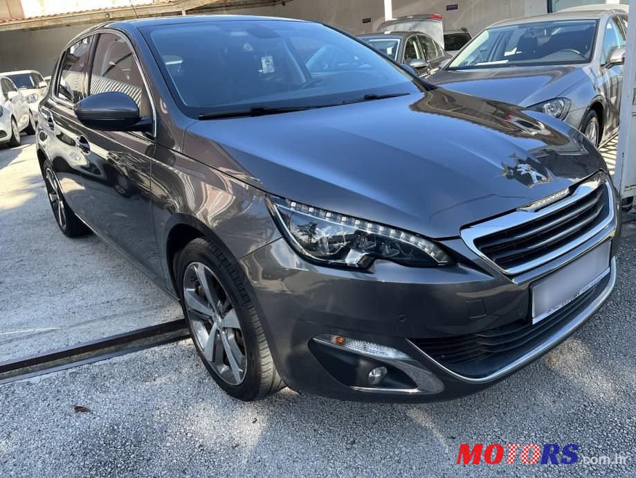 2016' Peugeot 308 photo #4