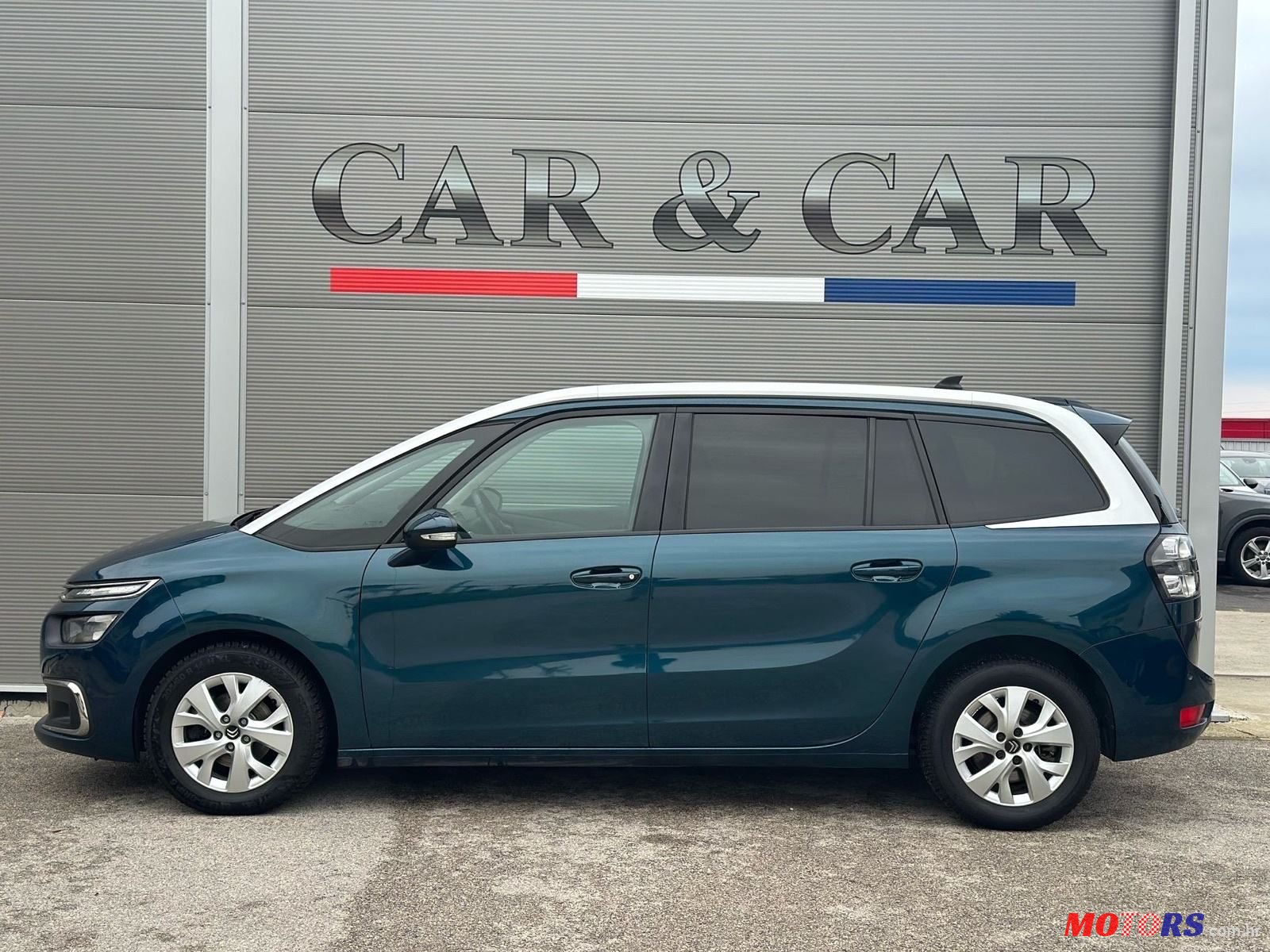 2019' Citroen C4 Grand Picasso photo #4