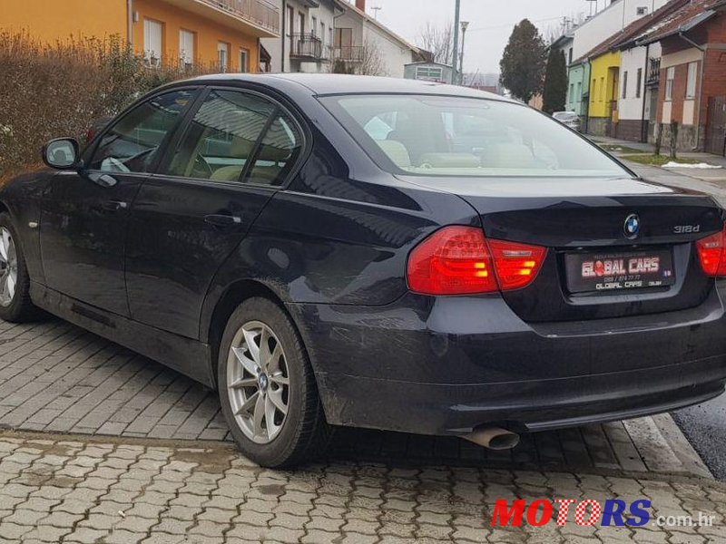 2009' BMW Serija 3 318D photo #1