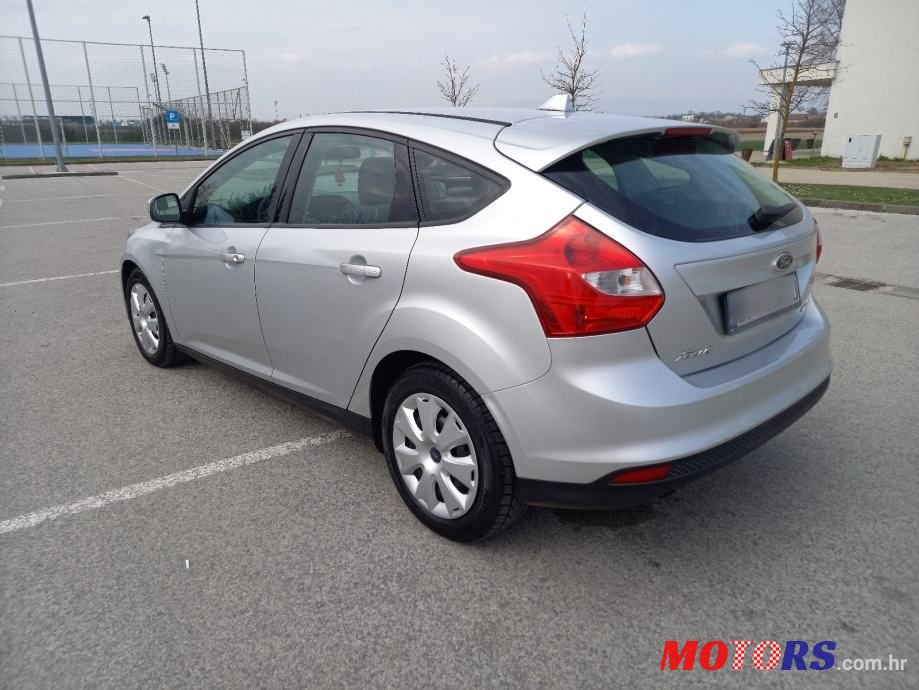 2012' Ford Focus 1,6 photo #3