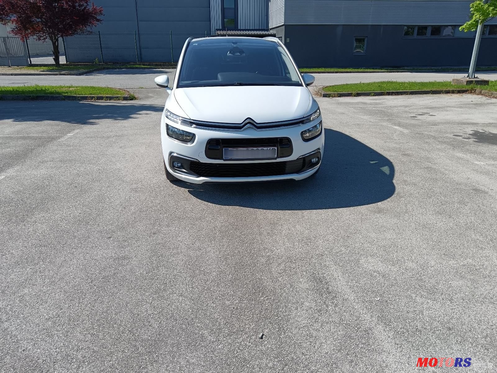 2018' Citroen C4 Grand Picasso photo #1