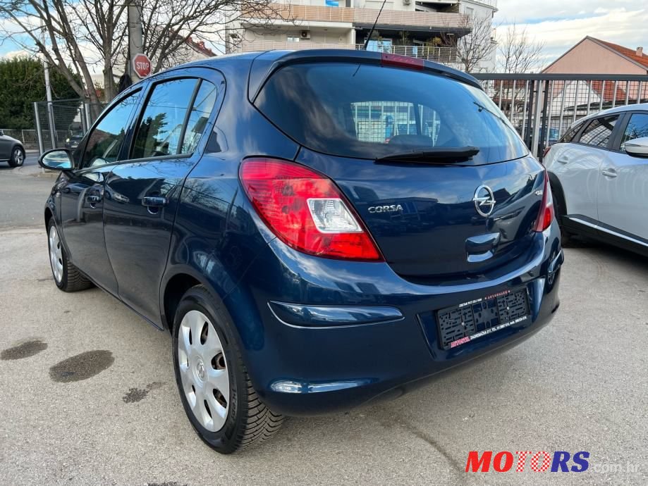 2012' Opel Corsa photo #4