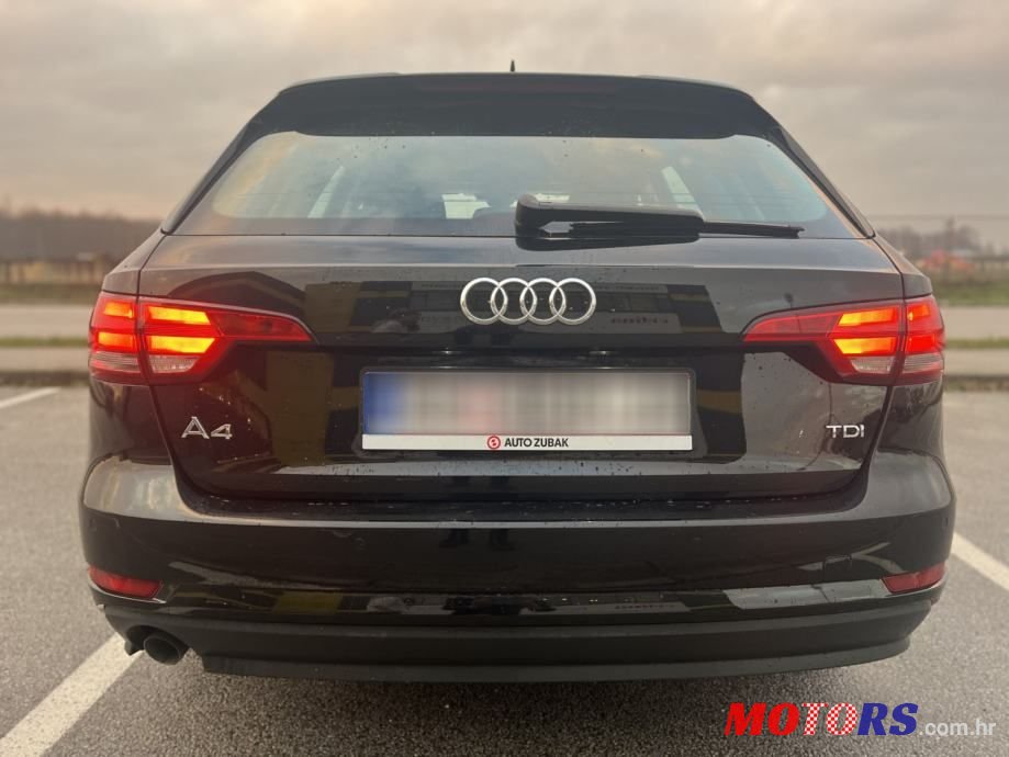 2018' Audi A4 Avant photo #5