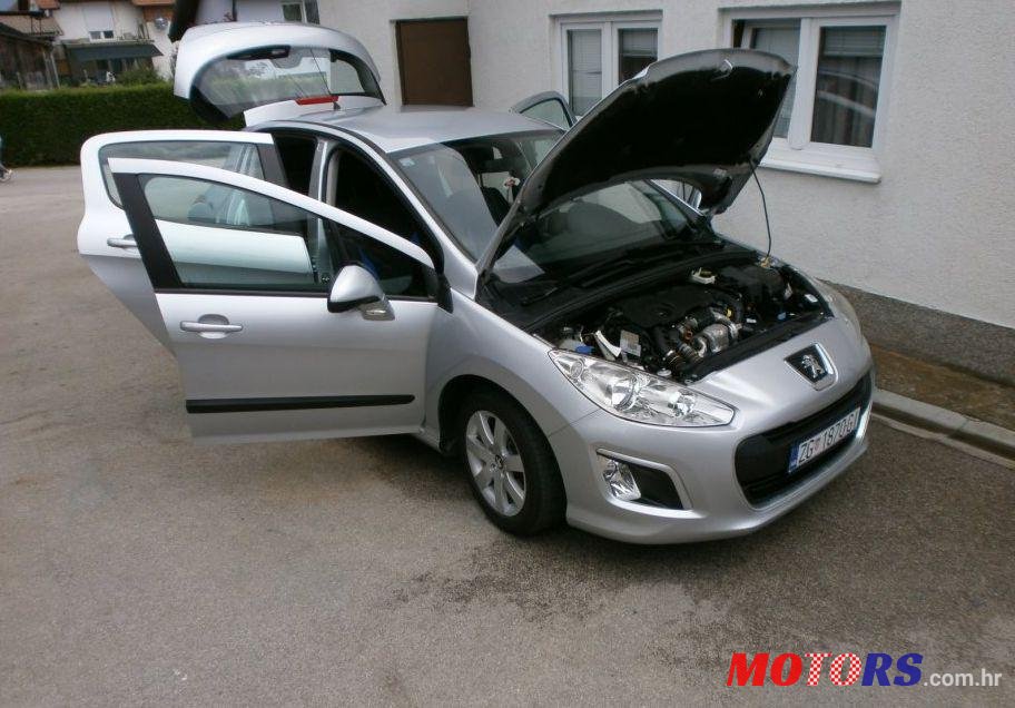 2012' Peugeot 308 1,6 Hdi photo #1