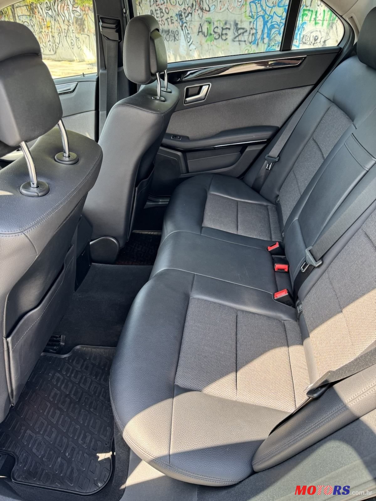 2013' Mercedes-Benz E-Klasa 220 Cdi photo #6