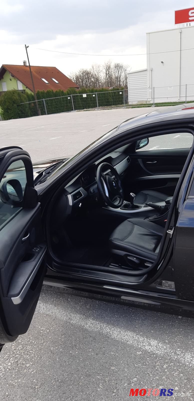 2010' BMW Serija 3 318D photo #6