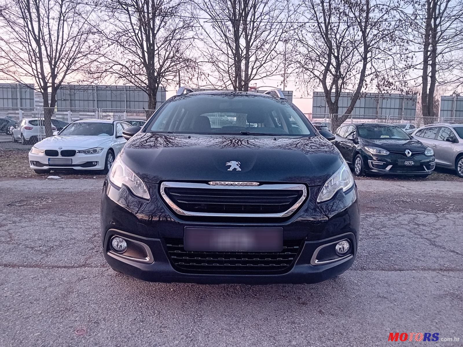 2015' Peugeot 2008 1,6 E-Hdi photo #2