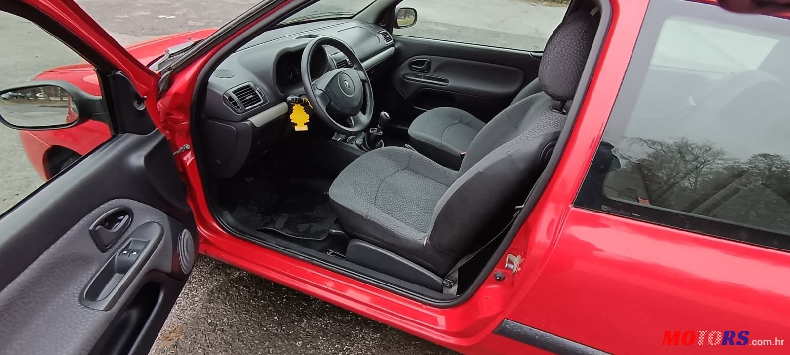 2007' Renault Clio 1,2 photo #3