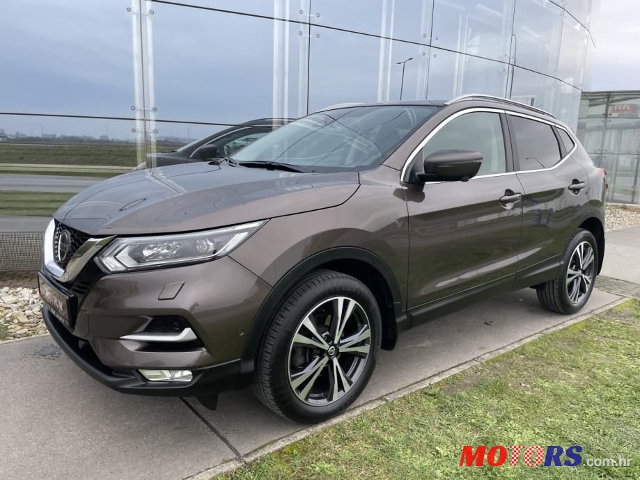 2019' Nissan Qashqai 1,3 photo #1