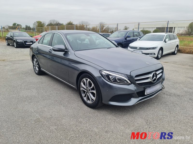 2017' Mercedes-Benz C-Klasa 180 photo #2