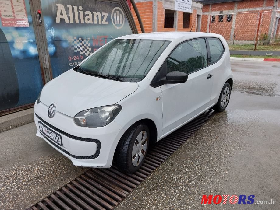 2013' Volkswagen Up! 1,0 Up! photo #6