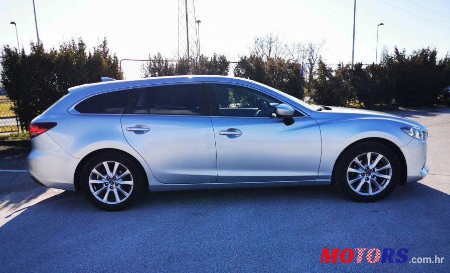 2015' Mazda 6 Sport Combi Cd150 photo #1