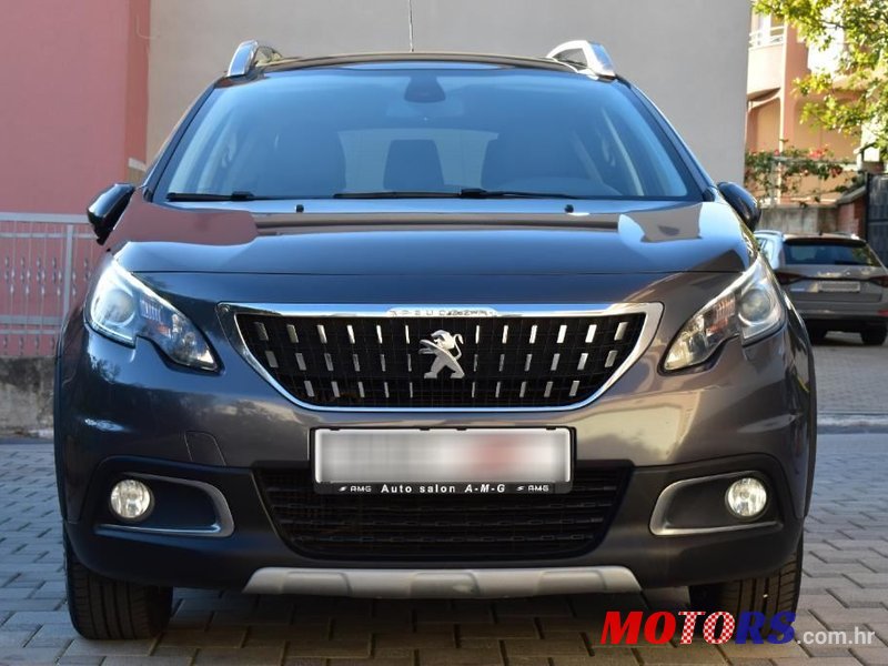 2018' Peugeot 2008 1,6 Bluehdi photo #1