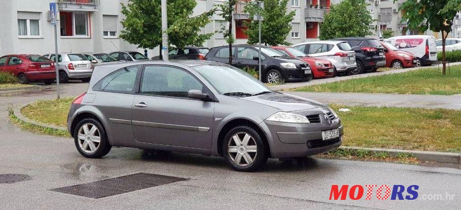 2003' Renault Megane 1,6 16V photo #1