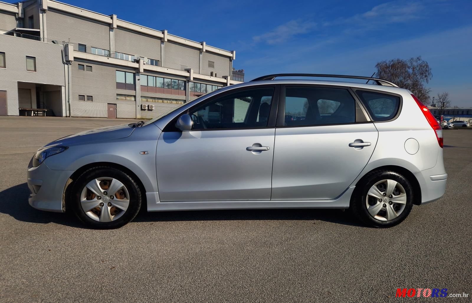 2010' Hyundai i30 Cw 1,6 Crdi photo #3