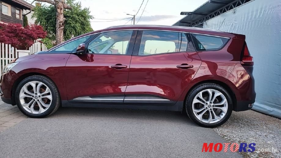 2016' Renault Grand Scenic Dci 110 photo #3