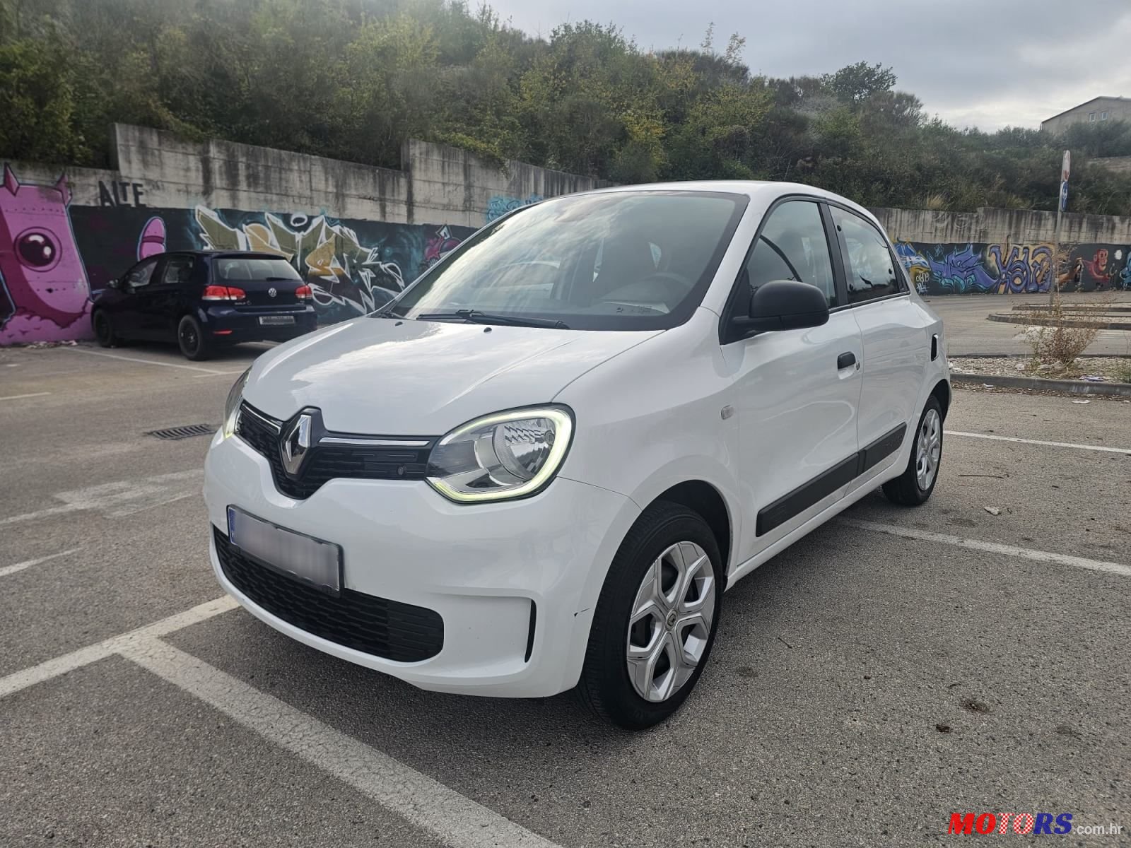 2020' Renault Twingo 1.0 photo #2