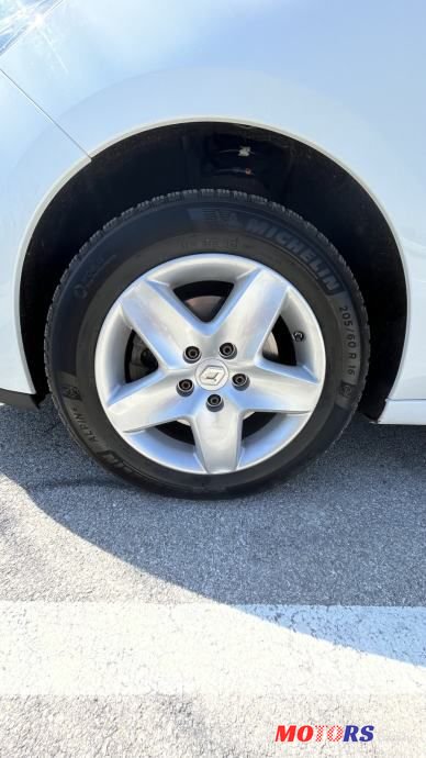 2015' Renault Scenic Dci photo #2