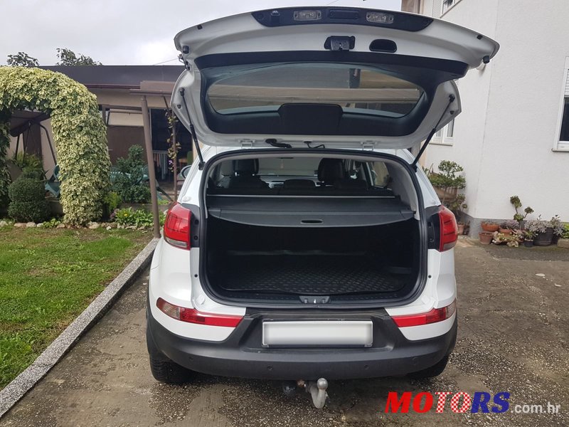 2016' Kia Sportage 2Wd 1,7 Crdi Eco photo #2