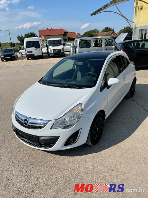 2011' Opel Corsa 1,3 Cdti photo #1