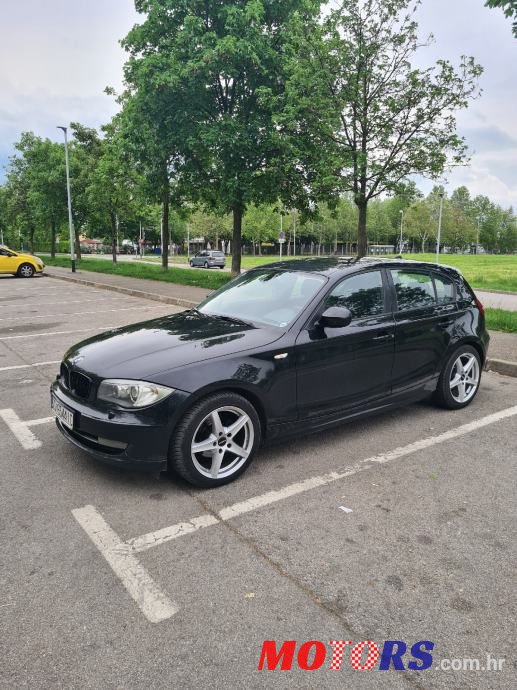 2011' BMW Serija 1 116D photo #2