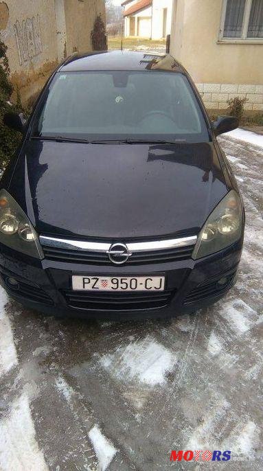 2004' Opel Astra 1,7 Cdti photo #3