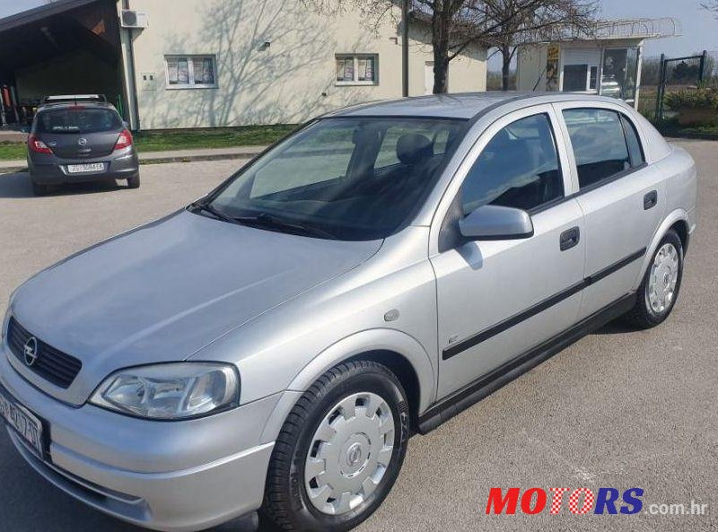 2007' Opel Astra 1,4 photo #1