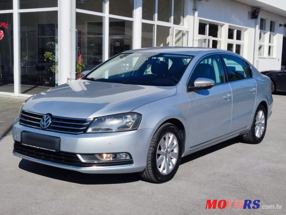 2011' Volkswagen Passat 1,6 Tdi photo #4