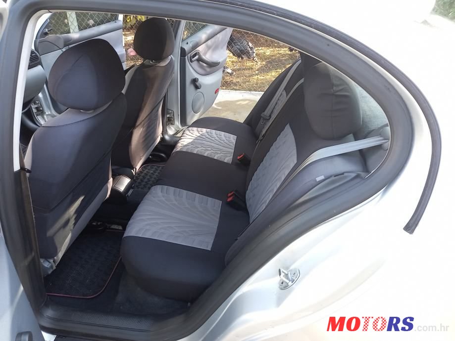 2000' SEAT Leon photo #3