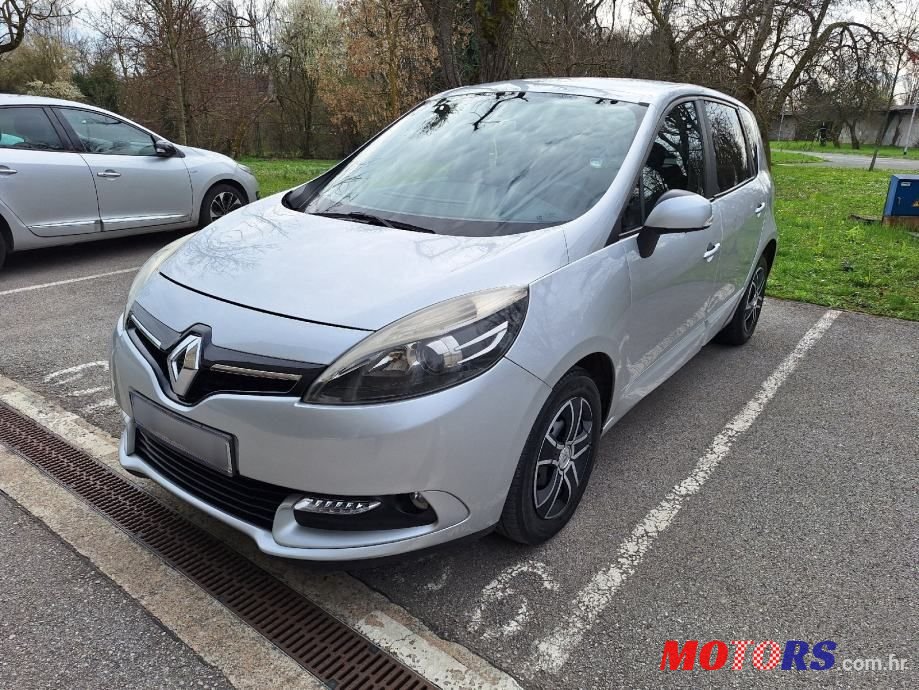 2015' Renault Scenic 1.5 Dci photo #5