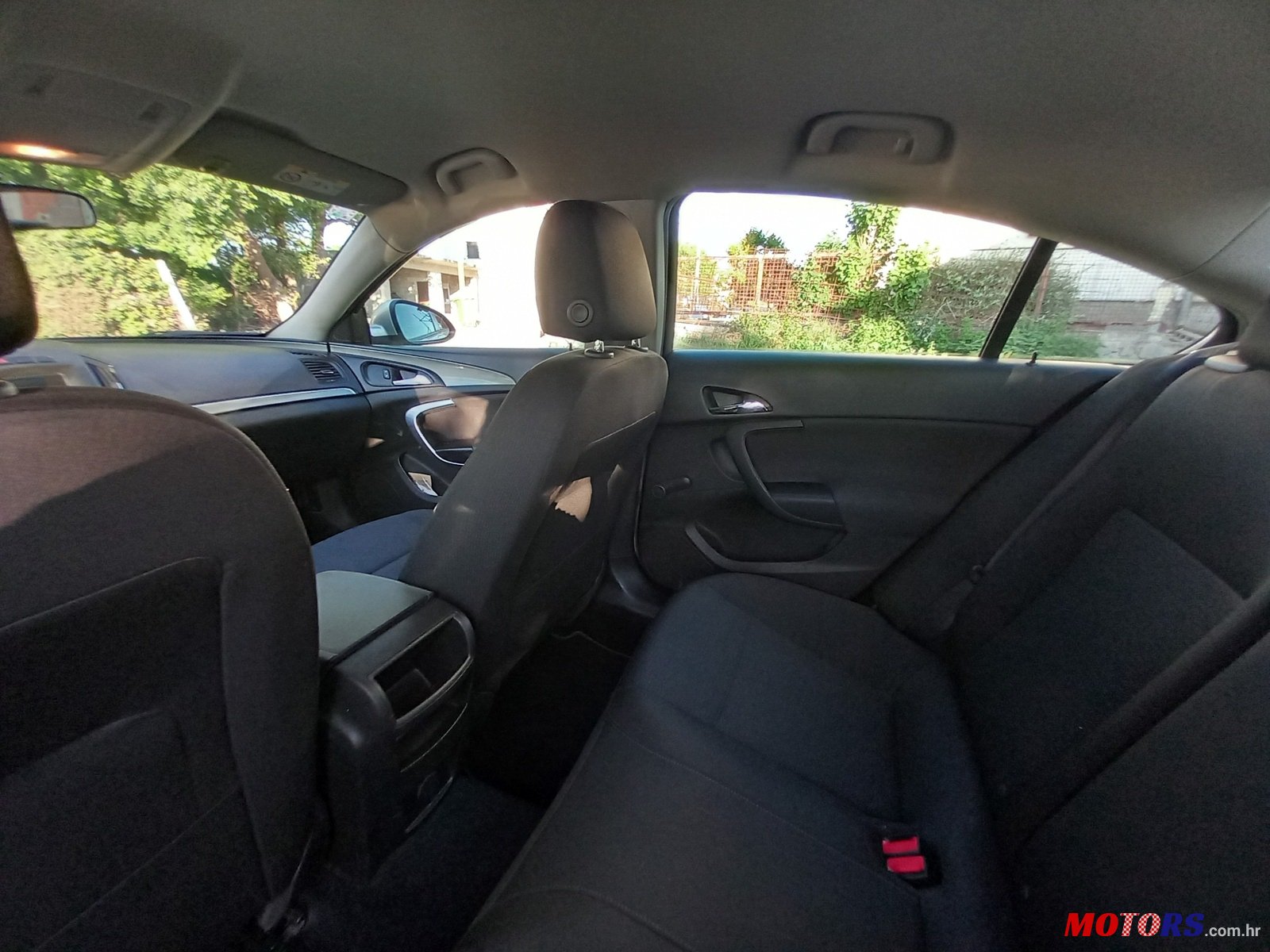 2016' Opel Insignia photo #1