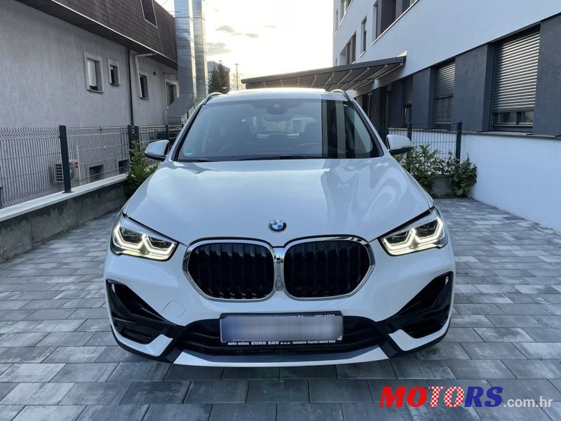 2021' BMW X1 Xdrive18D photo #2