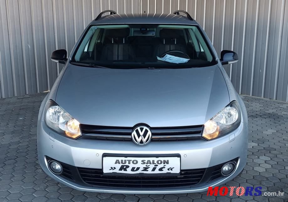 2013' Volkswagen Golf 6 Variant photo #2