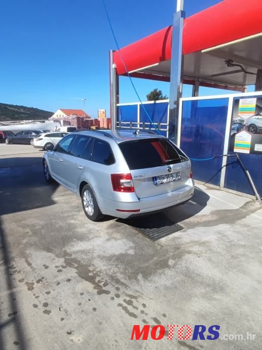 2018' Skoda Octavia Combi photo #4