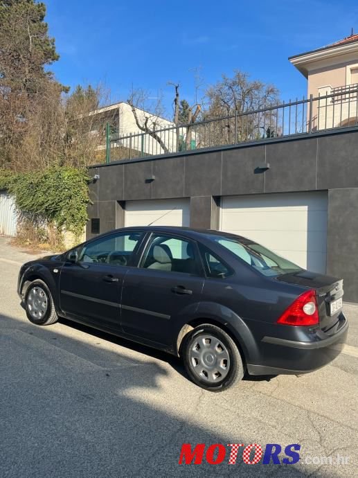 2006' Ford Focus photo #6