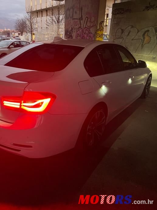 2016' BMW Serija 3 318D Sport photo #5
