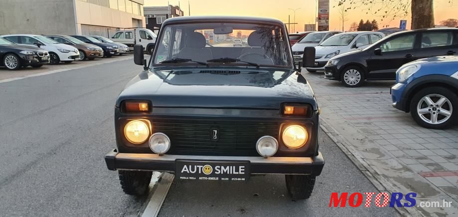 2002' Lada Niva 1700 photo #6