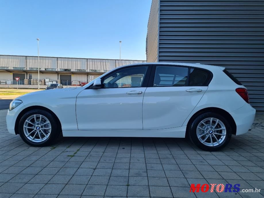 2013' BMW Serija 1 118D photo #2