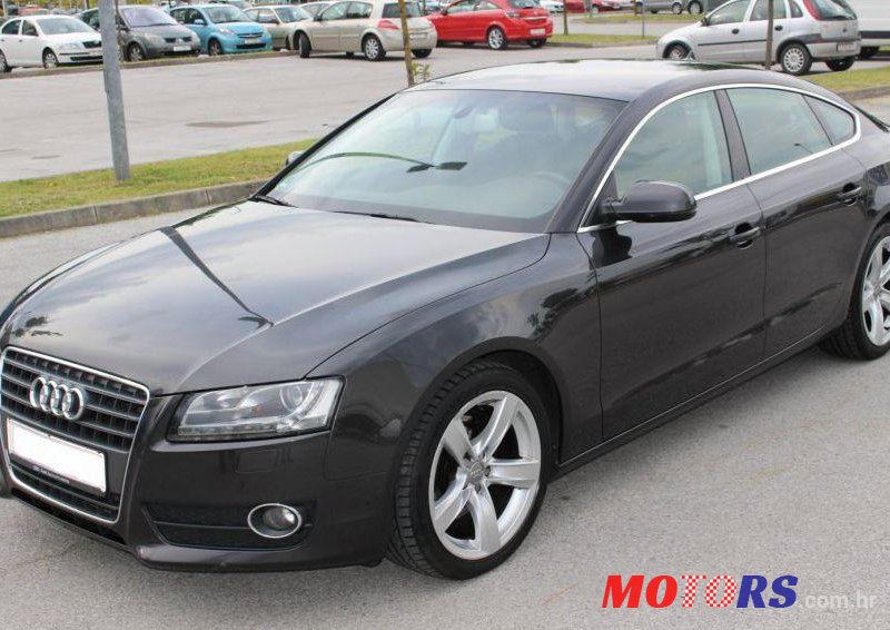 2011' Audi A5 Sportback 2,0 Tdi photo #1