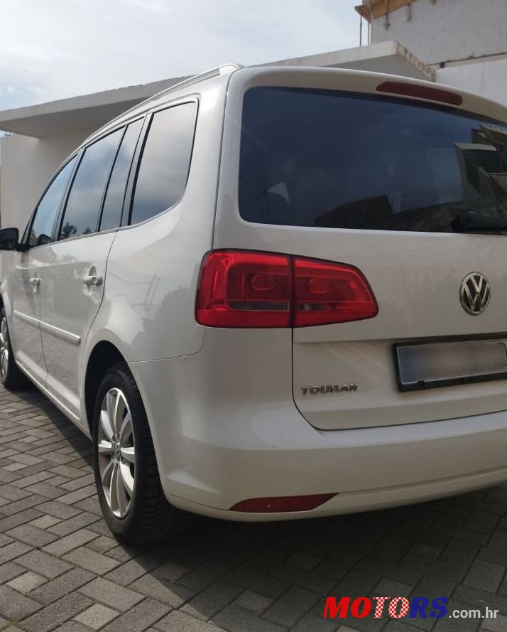 2013' Volkswagen Touran 1,6 Tdi photo #4
