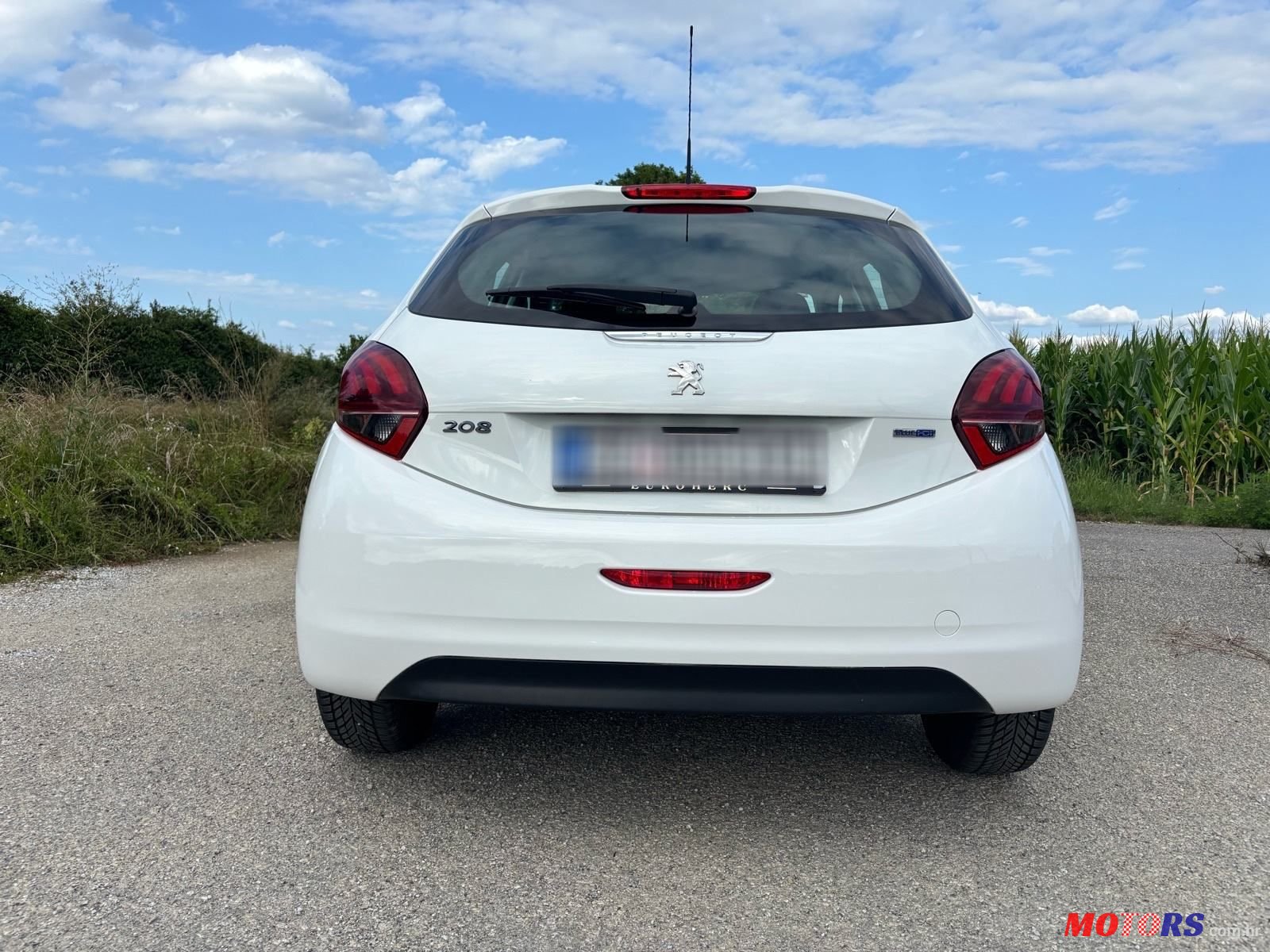 2015' Peugeot 208 1,6 Bluehdi photo #5