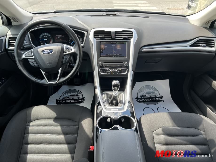 2016' Ford Mondeo Karavan photo #3