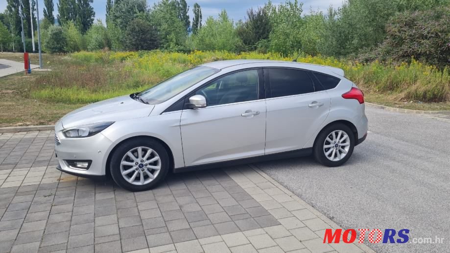 2015' Ford Focus 2,0 Tdci photo #1