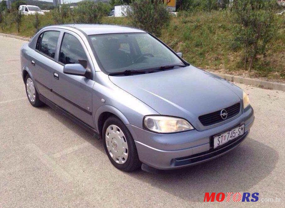 2006' Opel Astra 1,6 16V photo #2