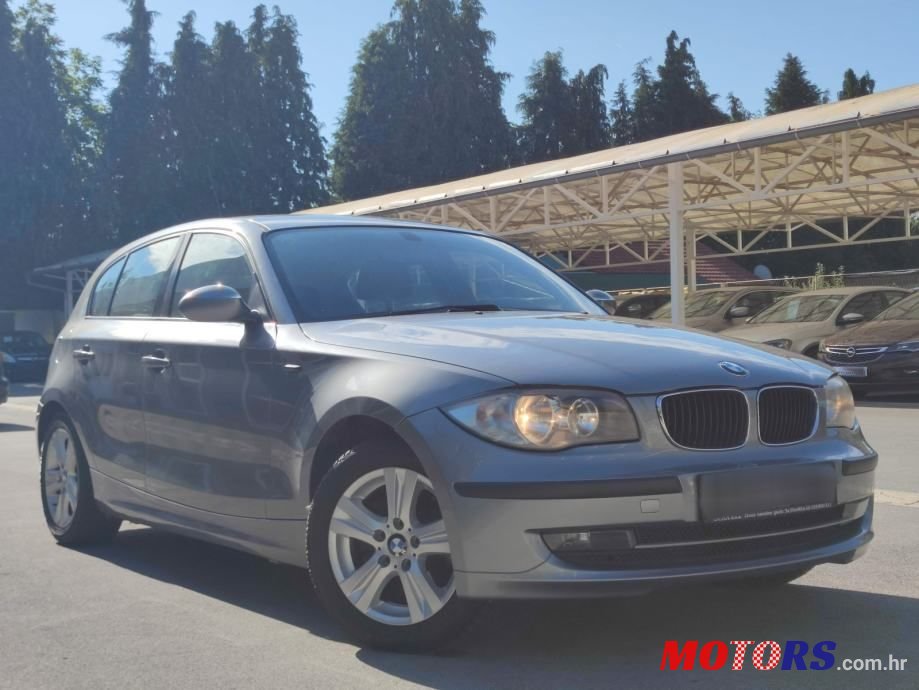 2009' BMW Serija 1 118D photo #1