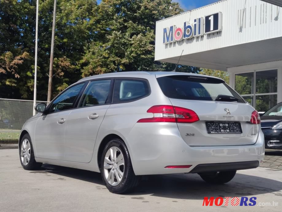 2015' Peugeot 308 Sw photo #5