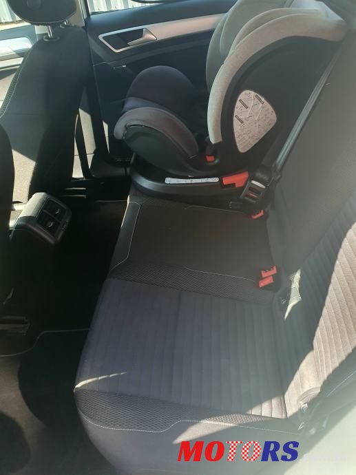 2014' Volkswagen Golf 7 1,6 Tdi Bmt photo #5