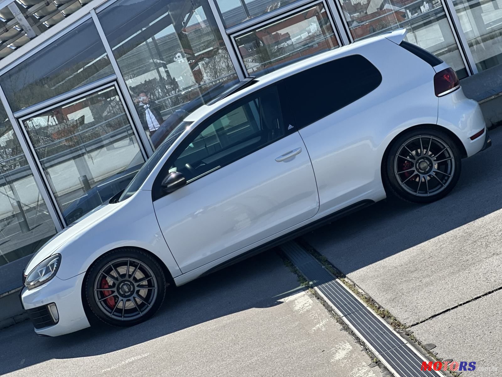 2011' Volkswagen Golf VI 2,0 Tsi photo #3