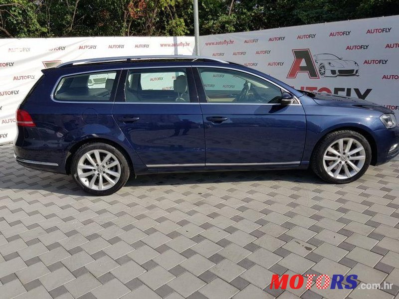 2013' Volkswagen Passat Variant 2,0 Tdi Bmt photo #2