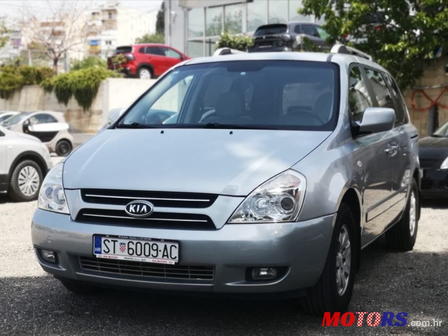 2007' Kia Carnival photo #3